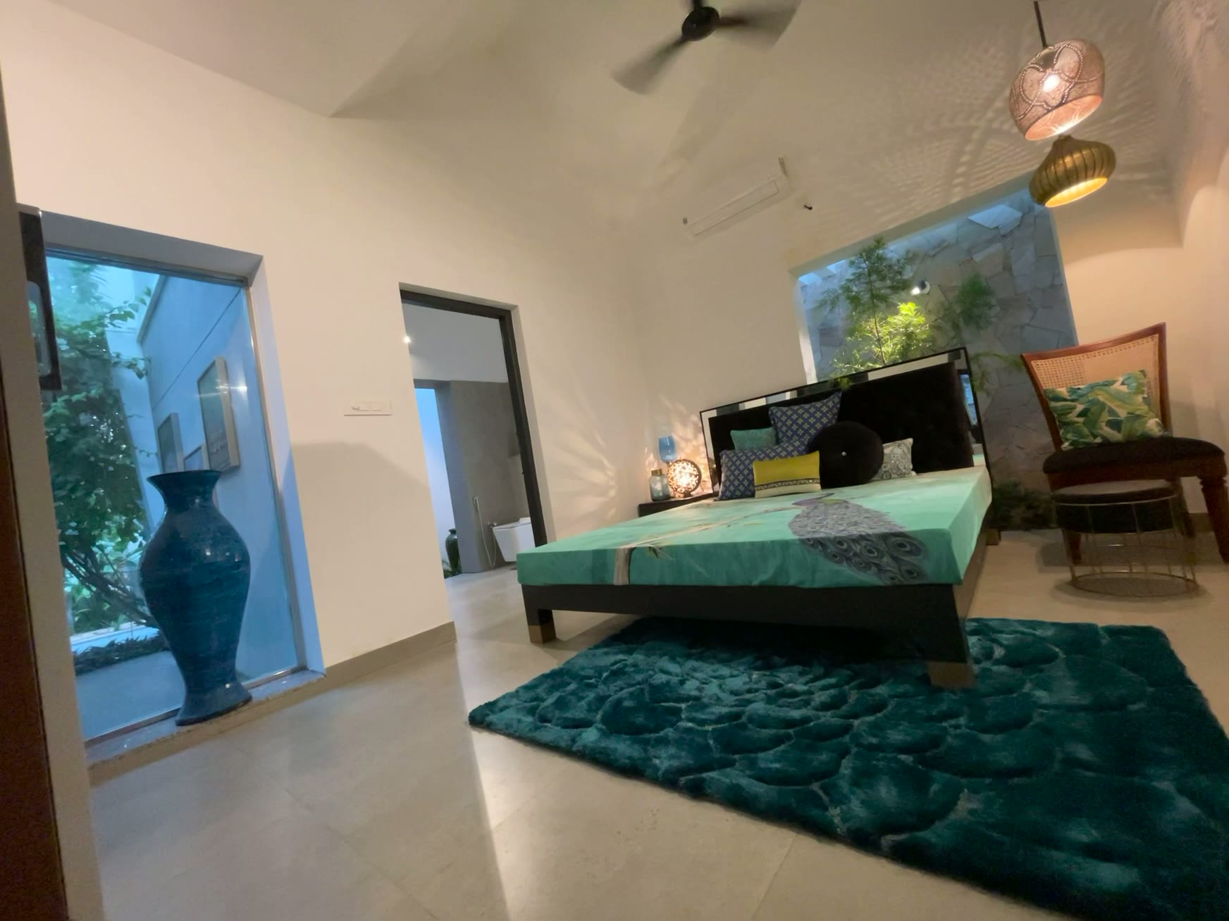 Garden bedroom suite